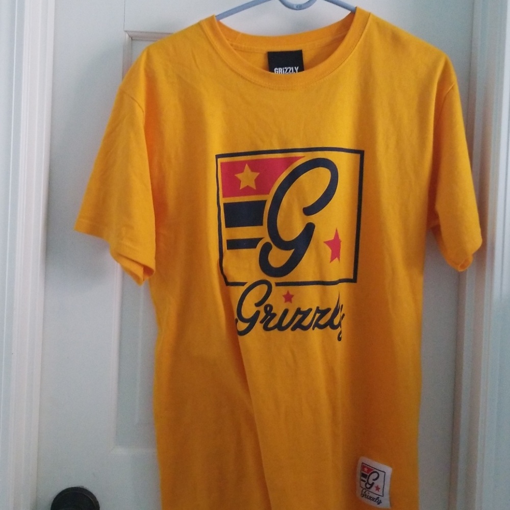 Grizzly x champion shirt